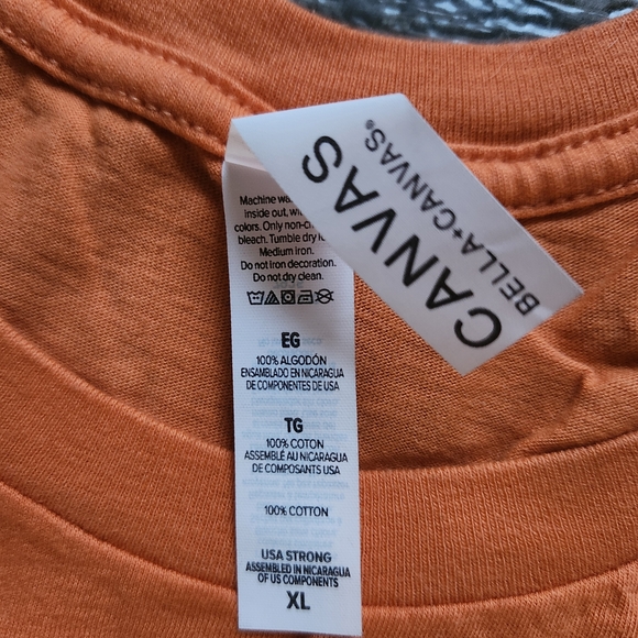 Bella + Canvas Size XL Halloween Theme Tee Shirt NEW - Picture 4 of 4